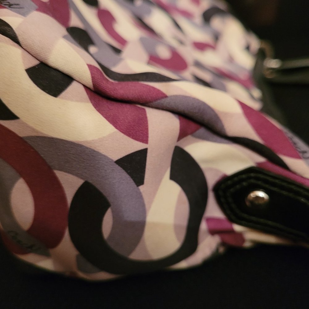 Coach purse - Picture 6 of 9
